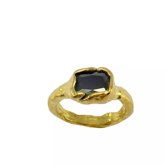 Anillo magma cristal