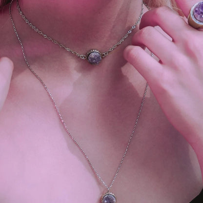 Chocker cosmos