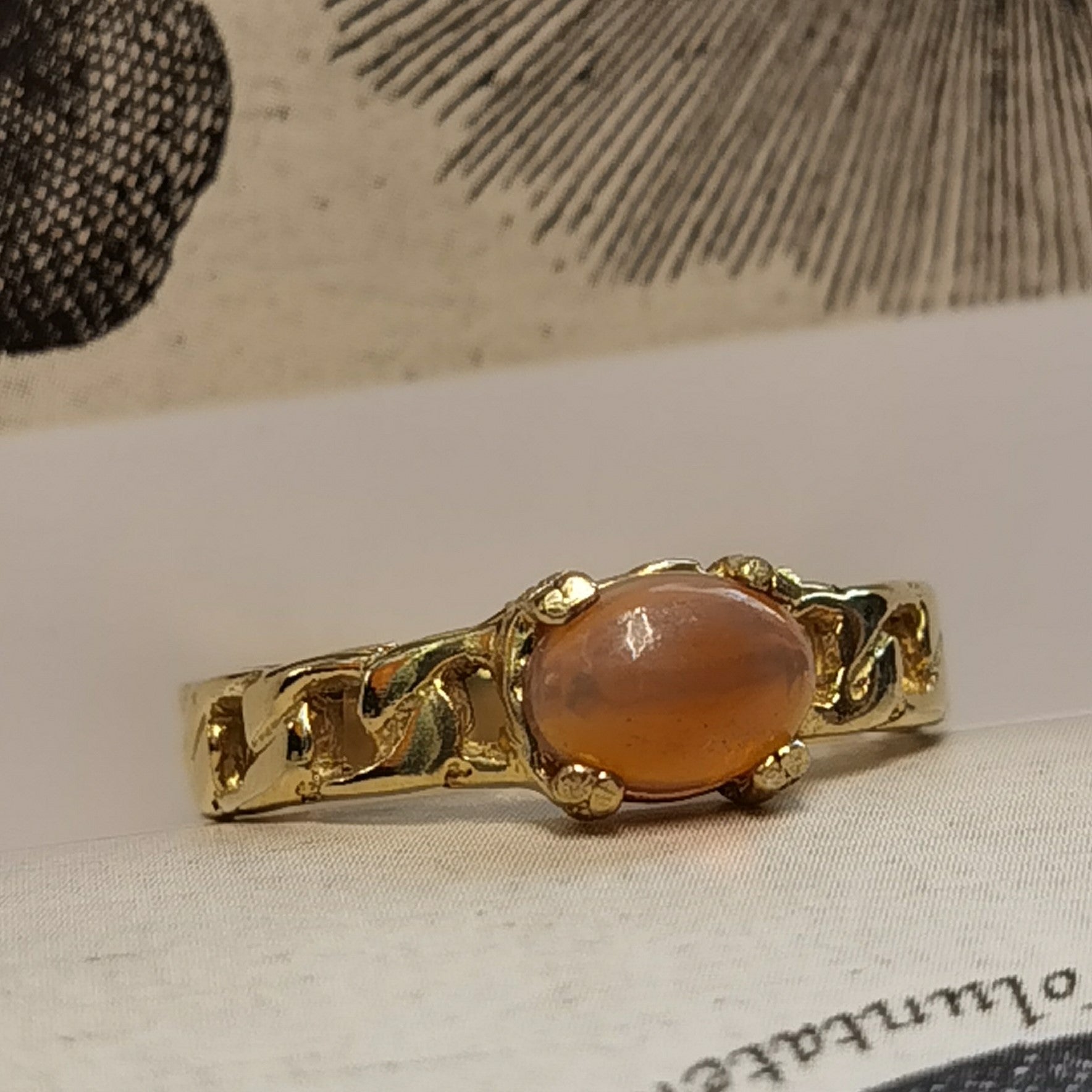 Anillo LUX opalo DELTUM